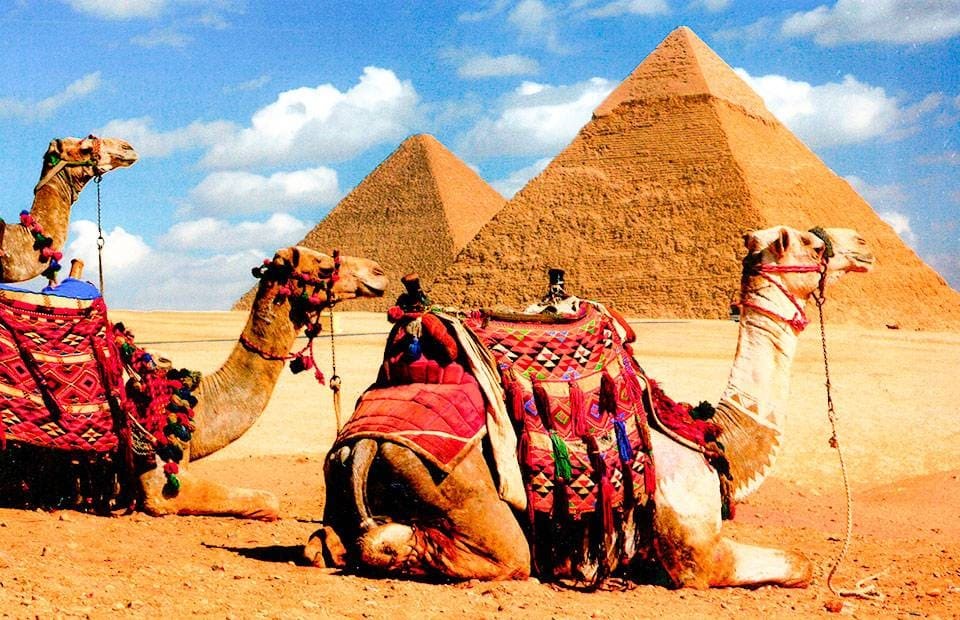 Cairo -Pyramids